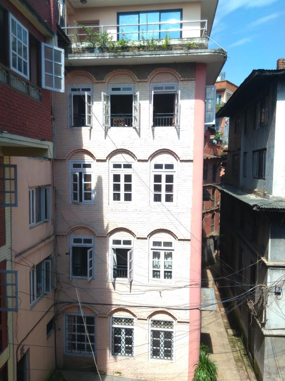 Big Bell Guest House Bhatgoan Esterno foto