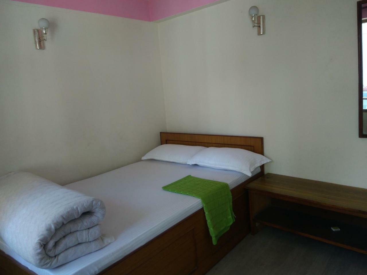 Big Bell Guest House Bhatgoan Esterno foto