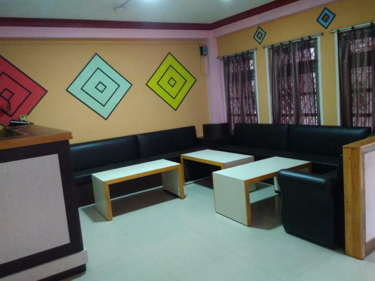 Big Bell Guest House Bhatgoan Esterno foto